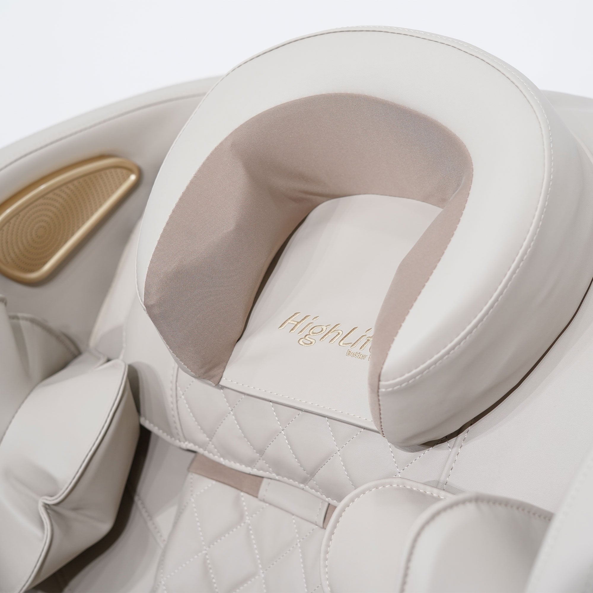 HL 101 Full Body Massage Chair